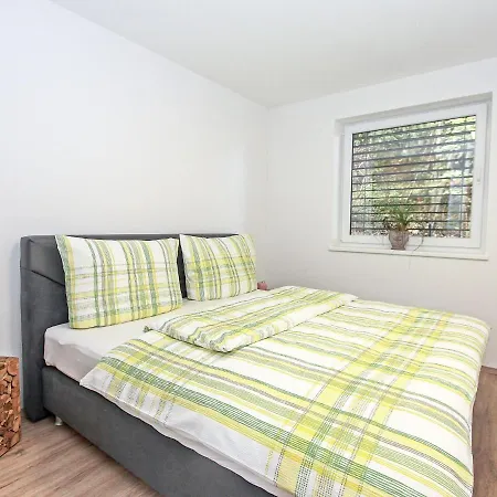 Rofan 227-2 Apartment