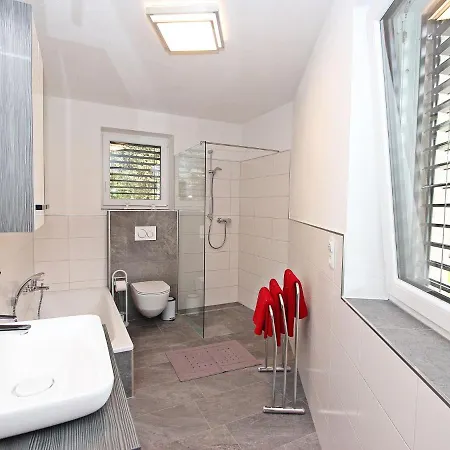Rofan 227-2 Apartment *